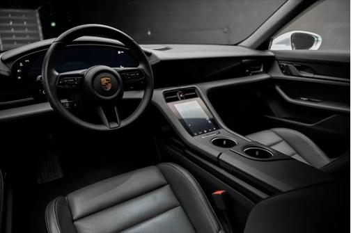 2021 Porsche Taycan Cross Turismo 4