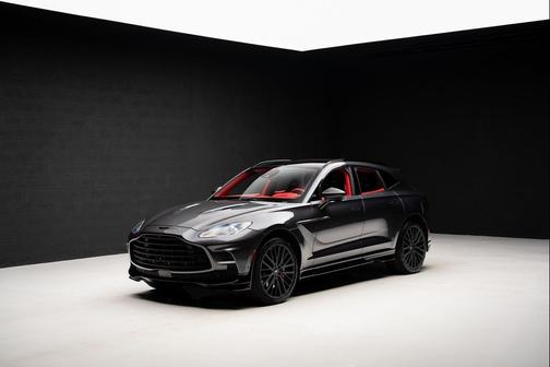 2023 Aston Martin DBX 707
