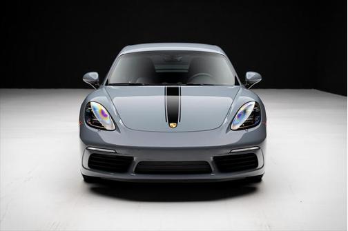2024 Porsche 718 Cayman Style Edition