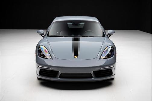 2024 Porsche 718 Cayman Style Edition
