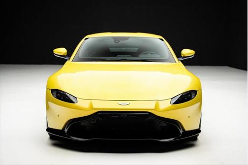 2020 Aston Martin Vantage Base
