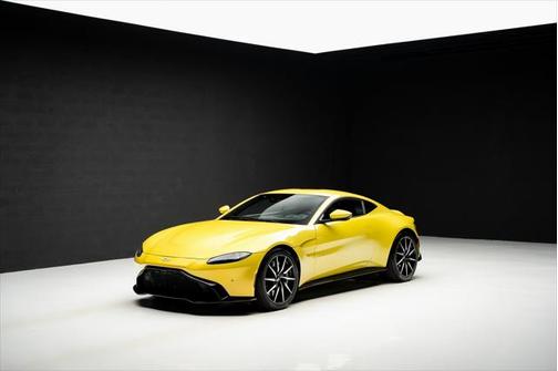 2020 Aston Martin Vantage Base
