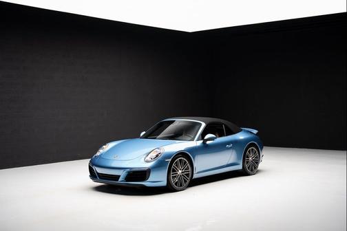 2019 Porsche 911 Carrera