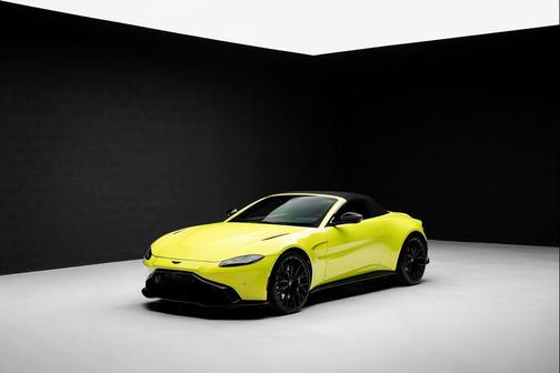 2023 Aston Martin Vantage 