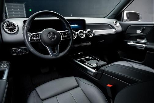 2023 Mercedes-Benz EQB 300 4MATIC