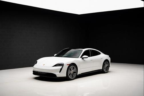 2023 Porsche Taycan 