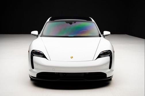 2023 Porsche Taycan 