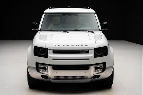 2023 Land Rover Defender 130 First Edition