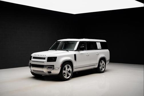 2023 Land Rover Defender 130 First Edition