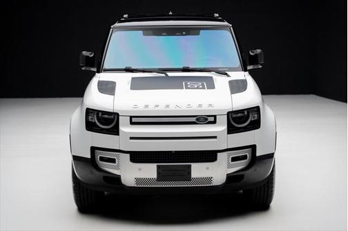 2022 Land Rover Defender 90 Standard