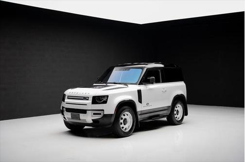 2022 Land Rover Defender 90 Standard