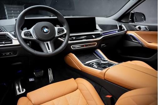 2025 BMW X6 M60i