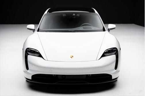 2022 Porsche Taycan Base