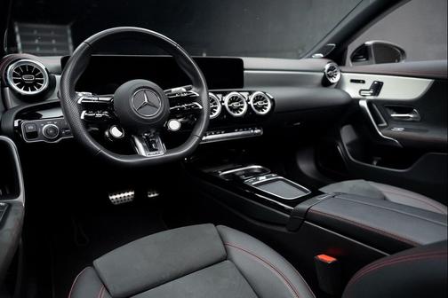 2025 Mercedes-Benz AMG CLA 35 4MATIC