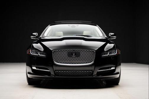 2019 Jaguar XJ Supercharged