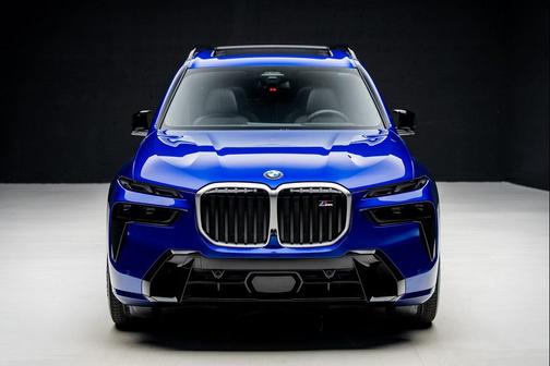2026 BMW X7 M60i