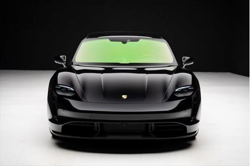 2021 Porsche Taycan Turbo