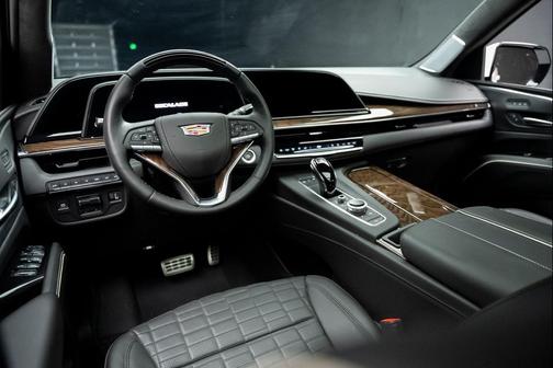 2024 Cadillac Escalade ESV Sport Platinum