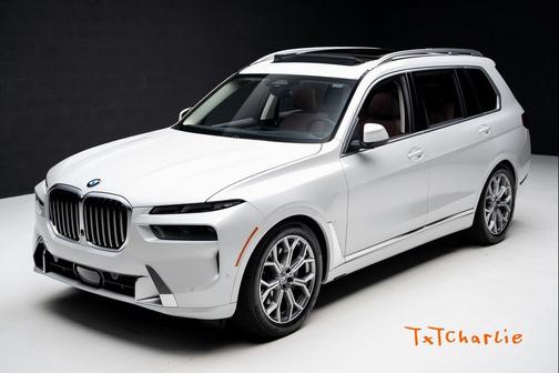 2025 BMW X7 xDrive40i