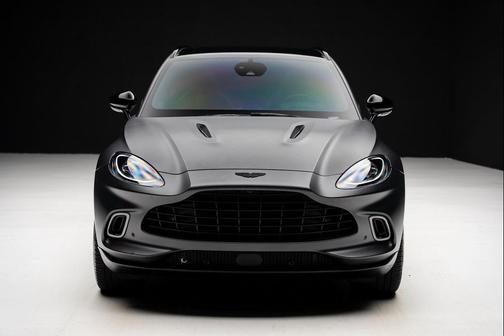 2021 Aston Martin DBX 