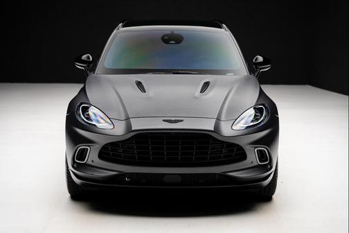 2021 Aston Martin DBX 