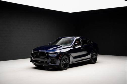 2021 BMW X6 M50i