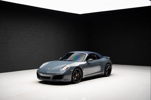 2017 Porsche 911 Carrera 4S Cabriolet