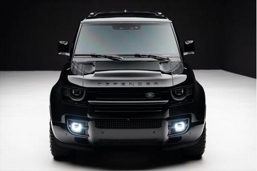 2023 Land Rover Defender 110 SE