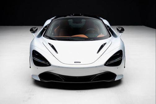 2018 McLaren 720S Base