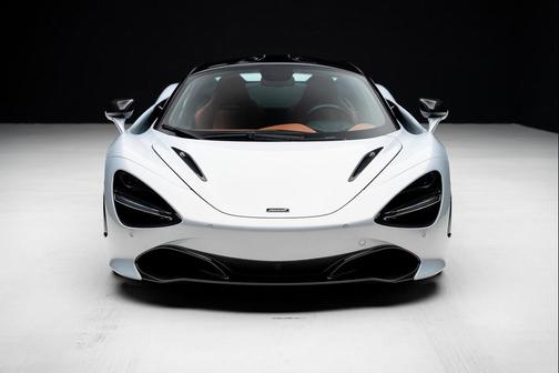 2018 McLaren 720S Base
