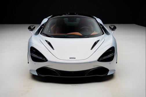 2018 McLaren 720S Base