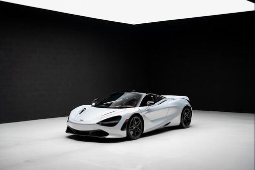2018 McLaren 720S Base