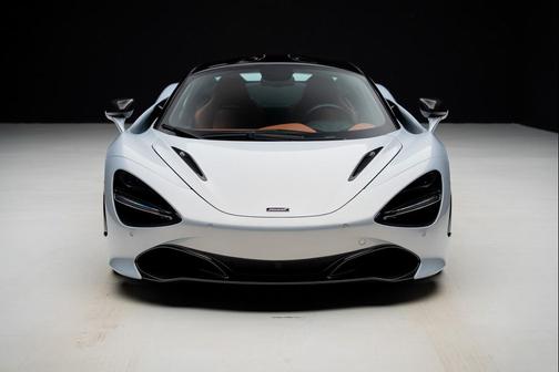 2018 McLaren 720S Base