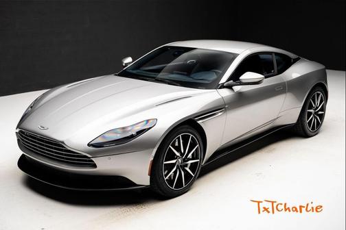 2022 Aston Martin DB11 Base