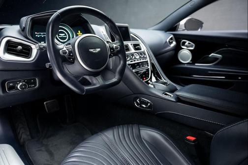 2022 Aston Martin DB11 Base