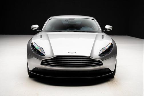 2022 Aston Martin DB11 Base