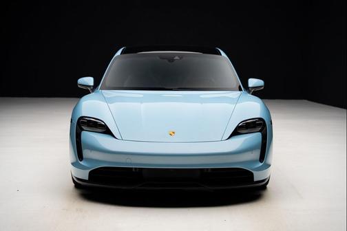 2023 Porsche Taycan 