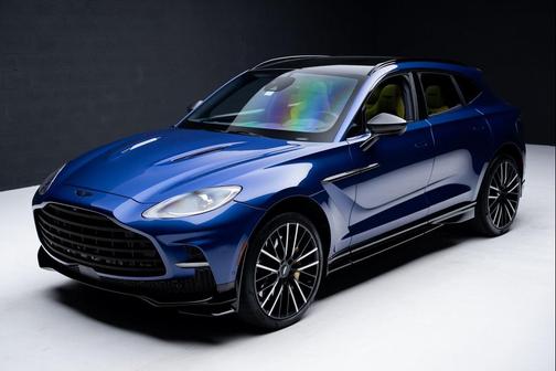 2023 Aston Martin DBX 707