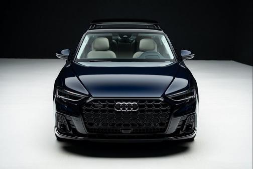 2025 Audi A8 L 55 TFSI quattro Tiptronic