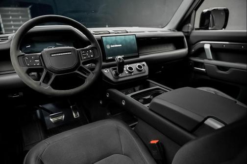 2024 Land Rover Defender 110 P525 Carpathian Edition