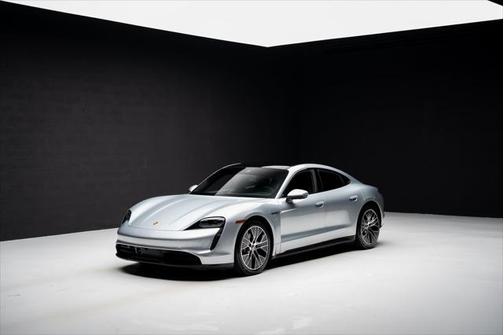 2022 Porsche Taycan Base