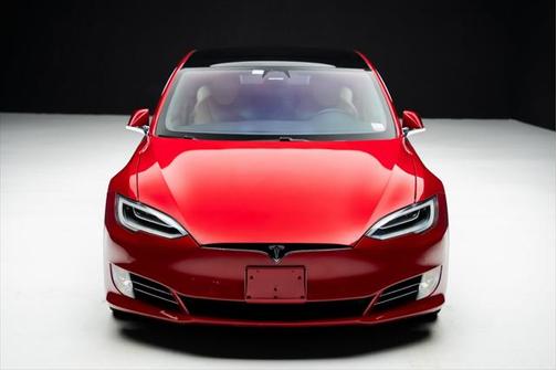 2020 Tesla Model S Long Range