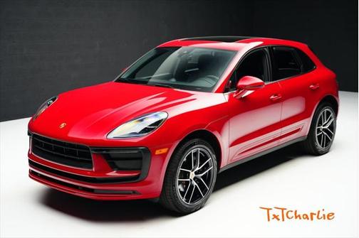 2022 Porsche Macan Base