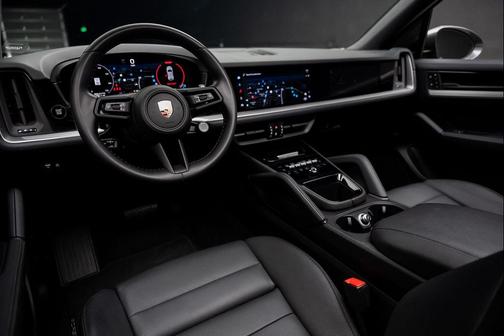 Gray 2024 Porsche Cayenne Cayenne