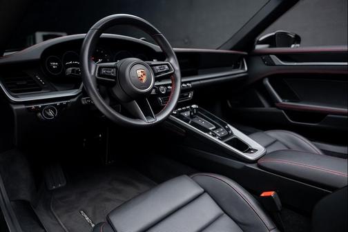 2024 Porsche 911 Carrera