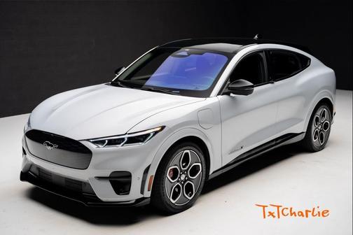 2022 Ford Mustang Mach-E GT