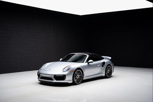 2017 Porsche 911 Turbo