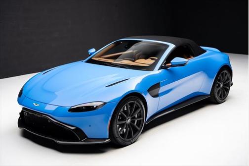 2021 Aston Martin Vantage Roadster