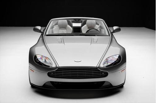 2015 Aston Martin V8 Vantage Base