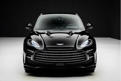 2023 Aston Martin DBX 707